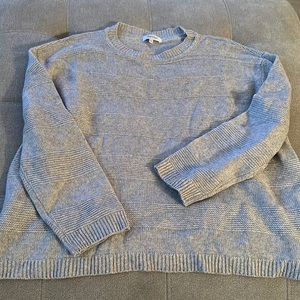 NWOT! ITALIAN CASHMERE GREY CREW NECK SWEATER